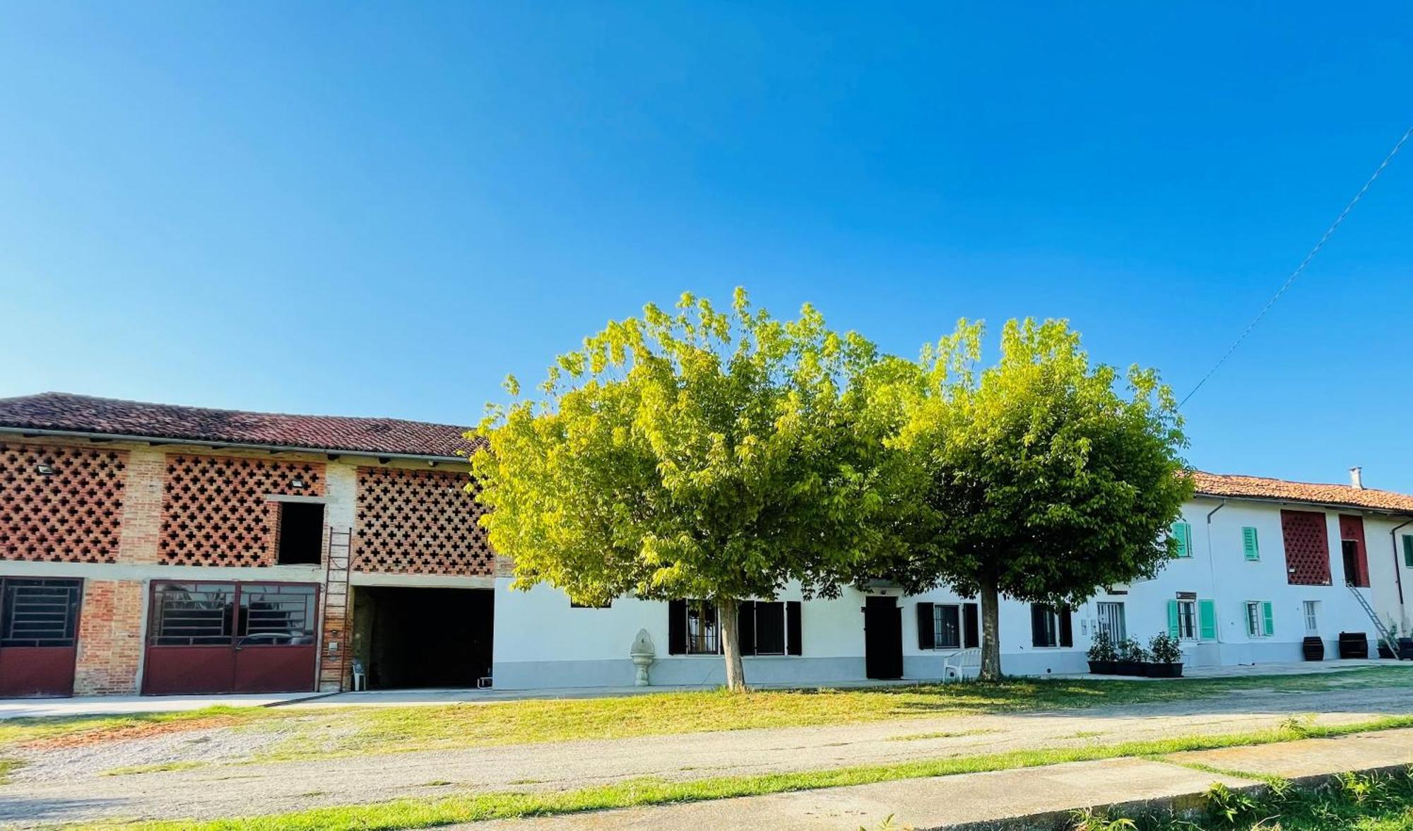 Locazione Turistica Cascina Pela Apartment Castagnole delle Lanze Luaran gambar